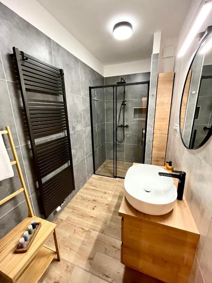 Apartmán Elen Nove Mesto nad Metuji Exterior foto